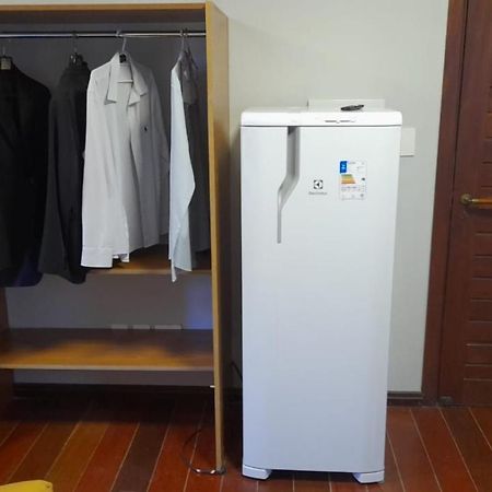 Apartamento 203 - Menino Deus Apartment Порту Алегри Екстериор снимка